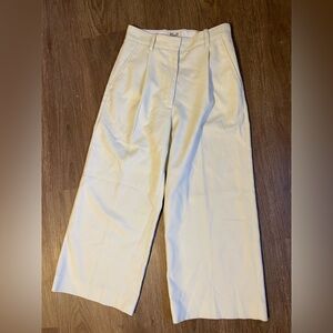 Baum Und Pferdgarten High-Rise Wide-Leg pleated front Trouser Pants in Cream